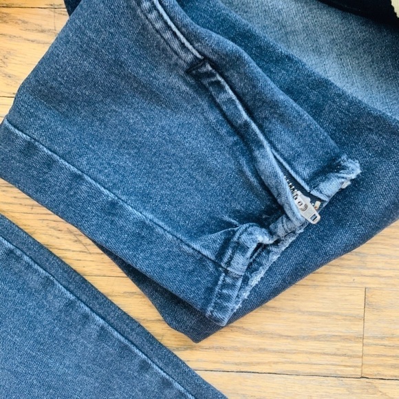 AMO Gray Twist Zip Skinny Jeans in Smoke - Picture 3 of 8